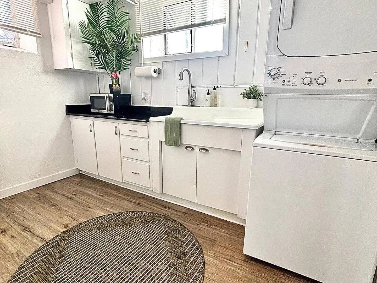Holiday home 1920S Inspired Stay-Coffee Bar- Cozy-Local Denver